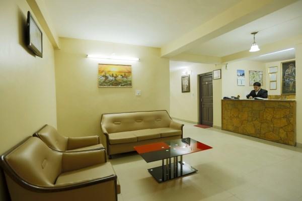 Hotel Mohan Palace Manāli Eksteriør billede