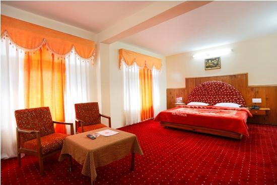 Hotel Mohan Palace Manāli Eksteriør billede